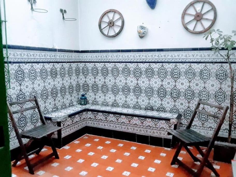 The Oasis One Spacious Apartment In Sevilla מראה חיצוני תמונה