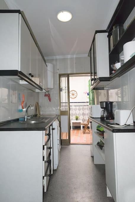 The Oasis One Spacious Apartment In Sevilla מראה חיצוני תמונה