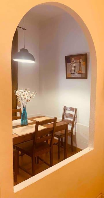 The Oasis One Spacious Apartment In Sevilla מראה חיצוני תמונה